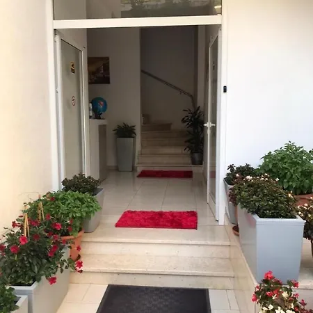 Con Vista Mare Apartment Vlore
